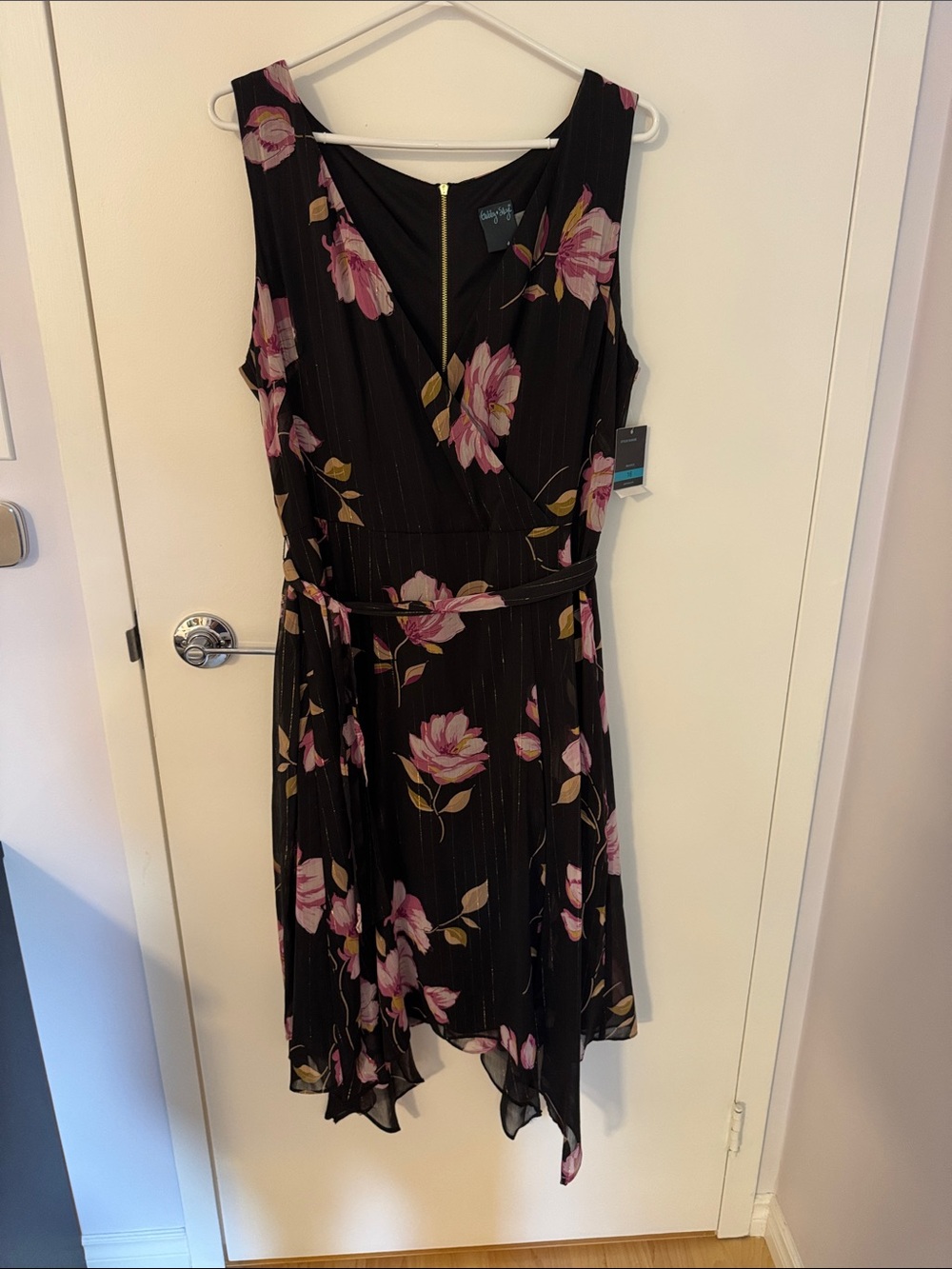 Gabby Skye Black Floral Sleeveless High-Low Dress